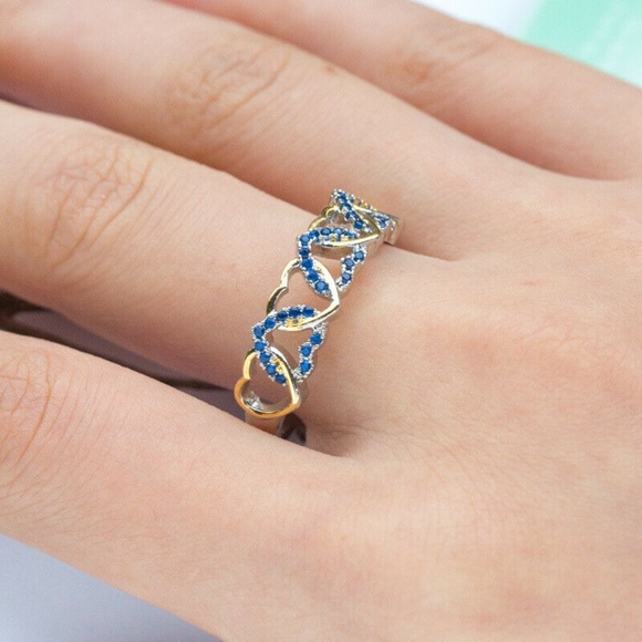 Pretty Two Tone Silver Blue Sapphire Ring New - Picture 2 of 2